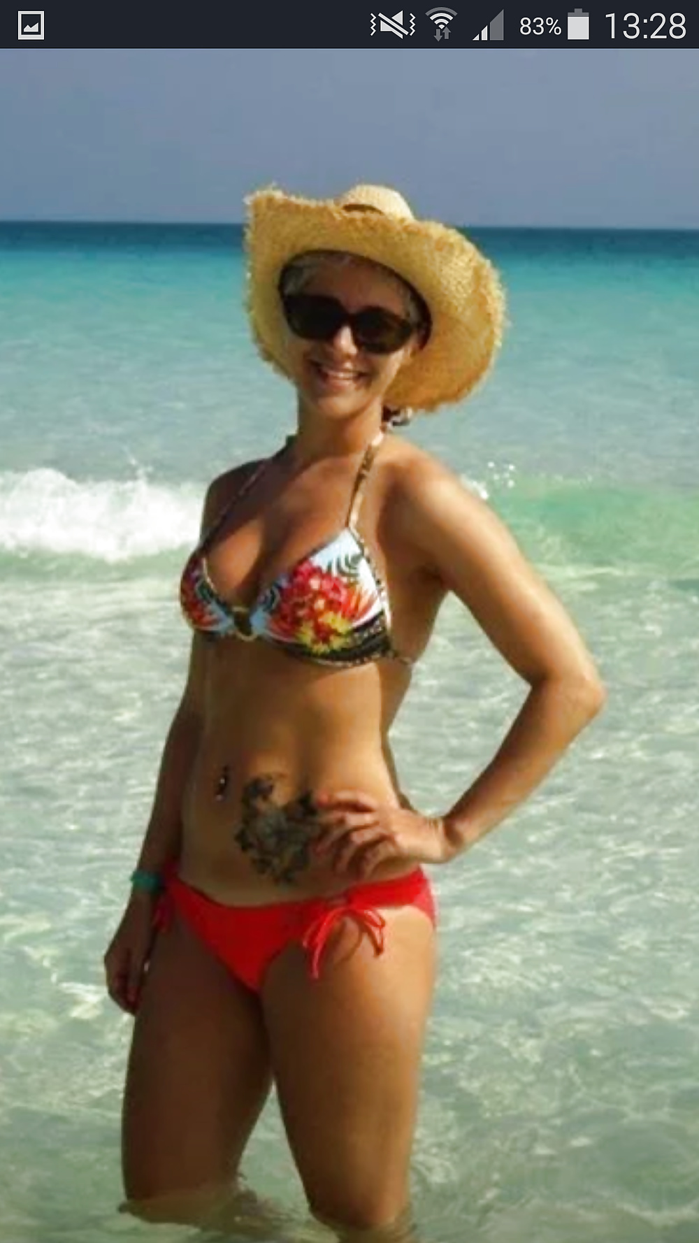 Superbe célibataire de 28 ans cherche mec doué pour lui faire passer une bonne après midi sans tabou